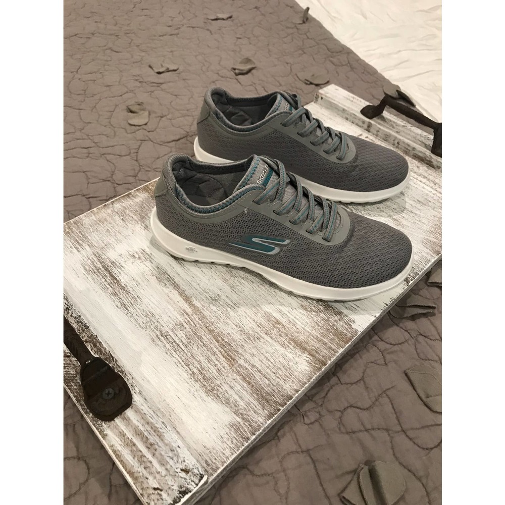 Skechers GOwalk 5 Size 6 Blue/Grey